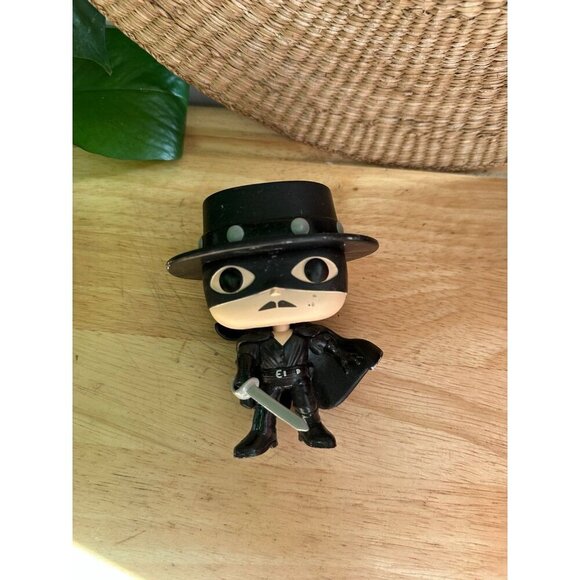 FUNKO POP TV ZORRO ANNIVERSARY - ZORRO (BLACK) - Picture 1 of 9